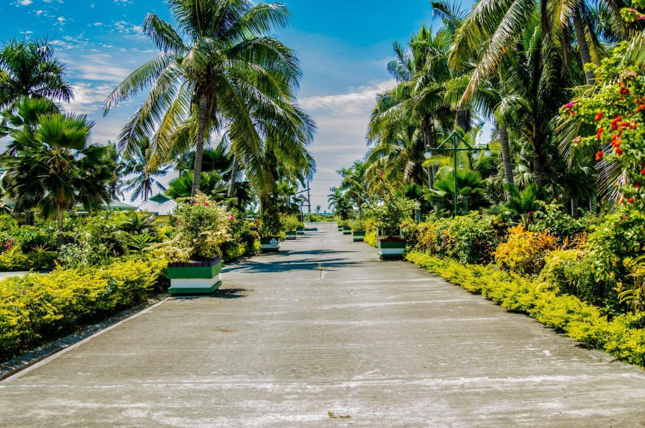 Grand West Villas Nadi Eksteriør billede
