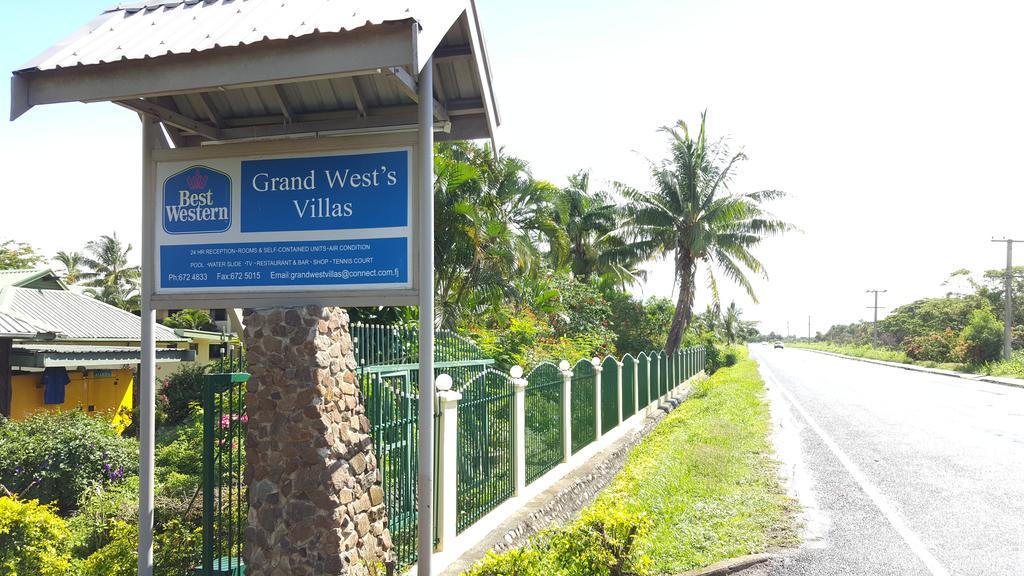 Grand West Villas Nadi Eksteriør billede