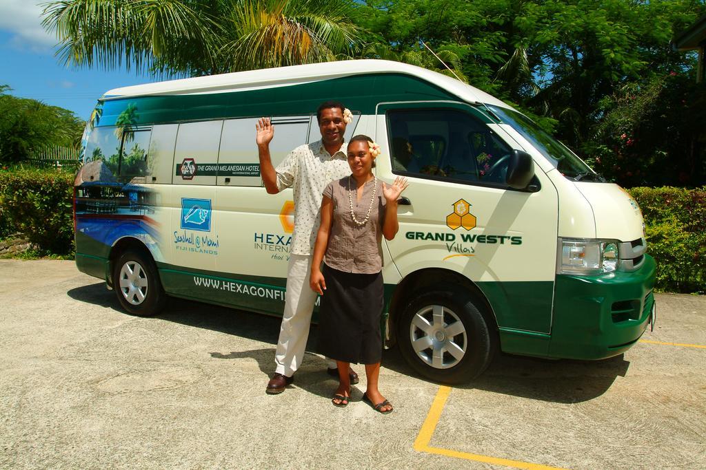 Grand West Villas Nadi Eksteriør billede