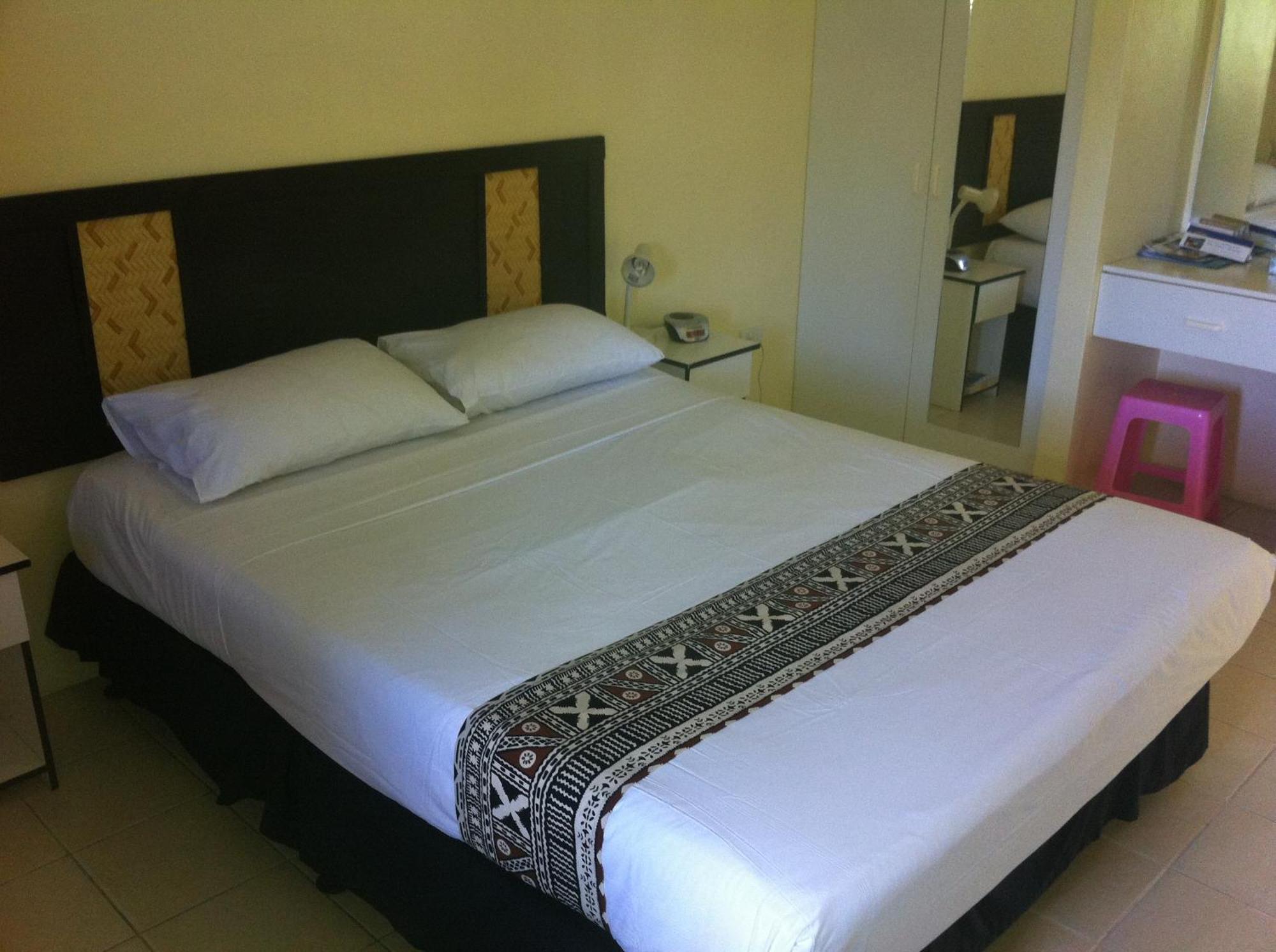 Grand West Villas Nadi Eksteriør billede