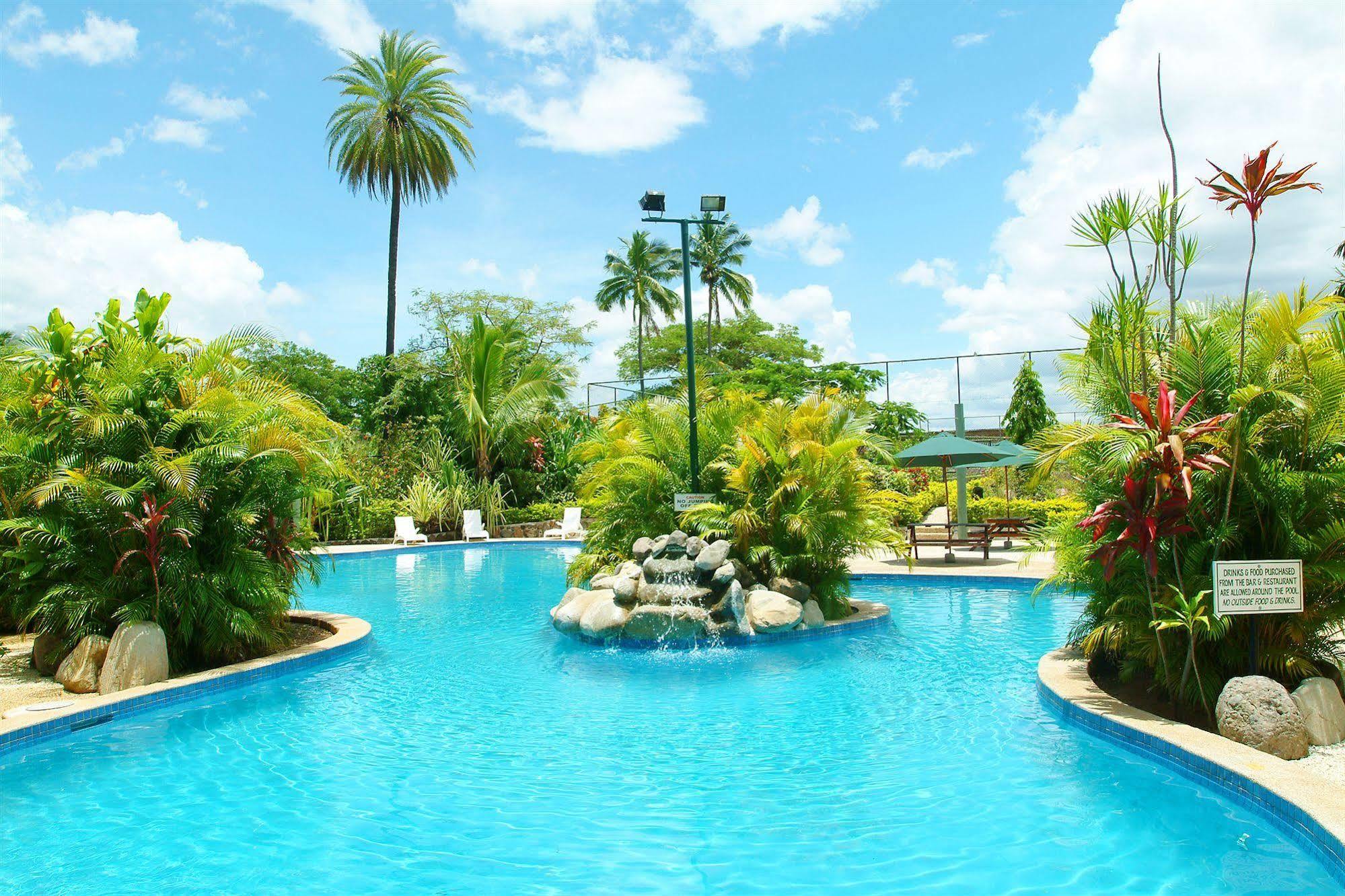 Grand West Villas Nadi Eksteriør billede