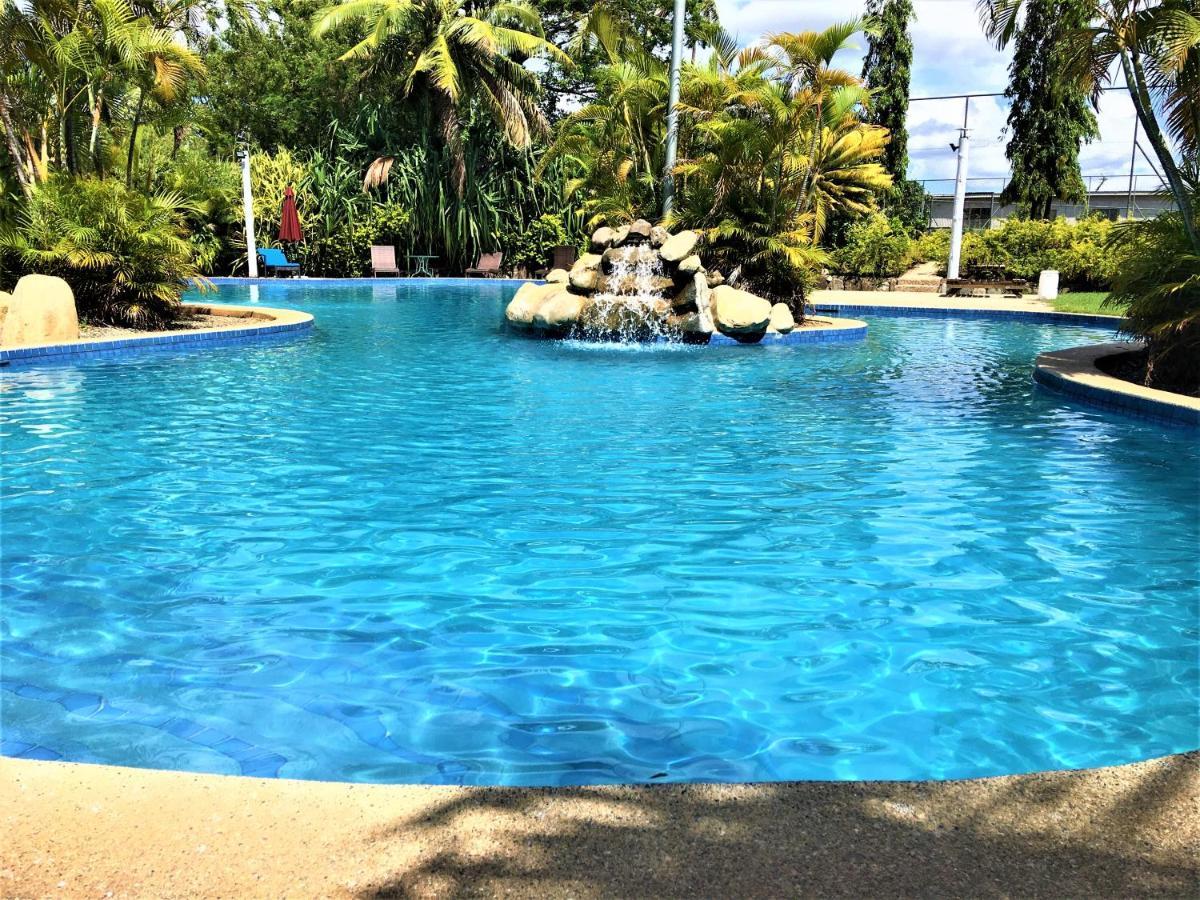 Grand West Villas Nadi Eksteriør billede